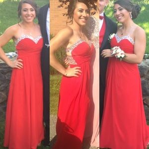 Beautiful Red Strapless Prom Dress